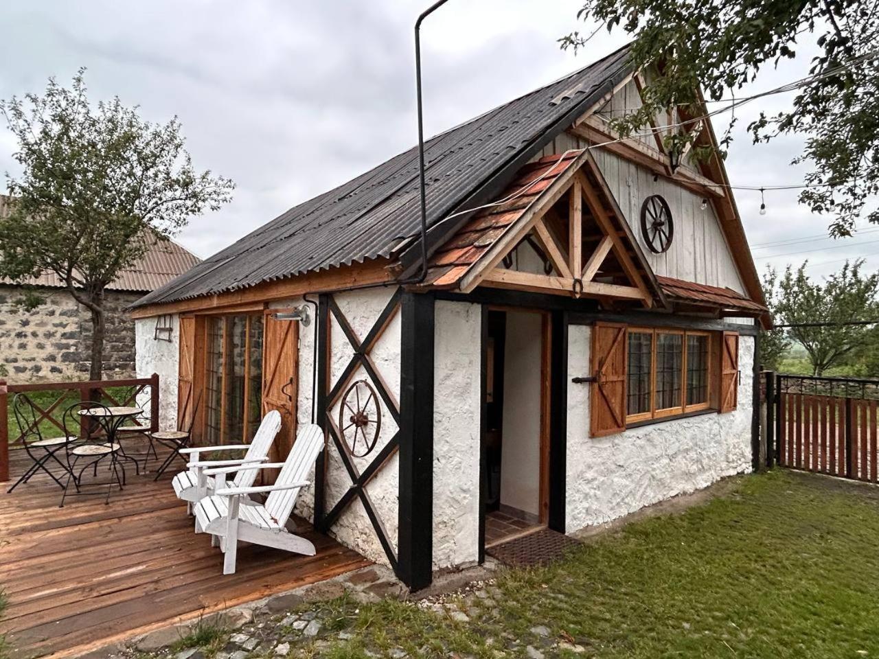 Hnameni Bovadzor Lodge Exterior foto
